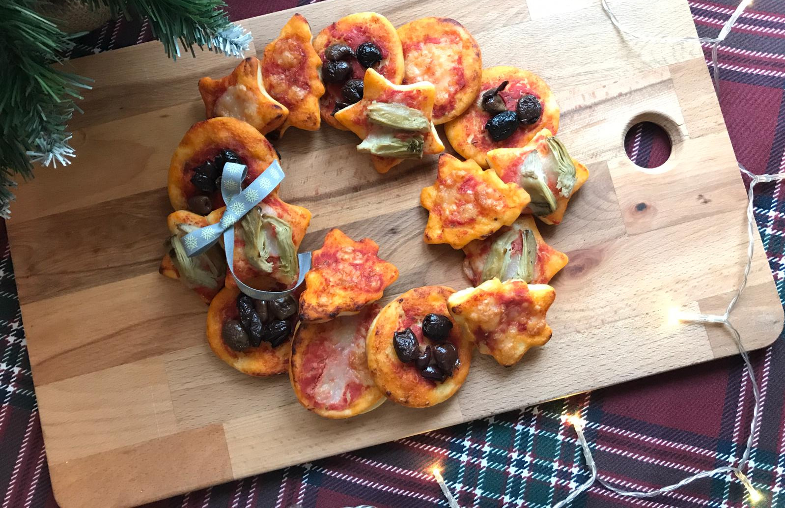 2_Holiday_pizza_bites_recipe_taste_with_gusto