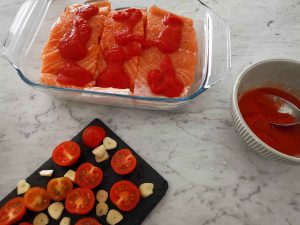 salmon with cherry tomatoes