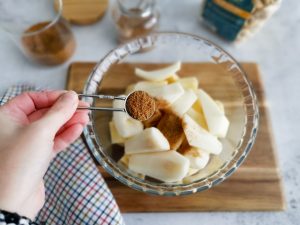 healthy apple crumble